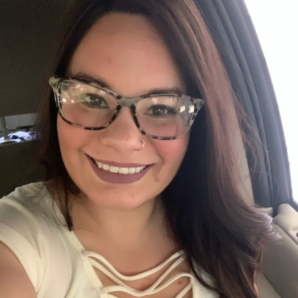 Meet your Posher, Kori